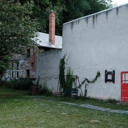 Appartamento Apartman Teri Trenčín Esterno foto